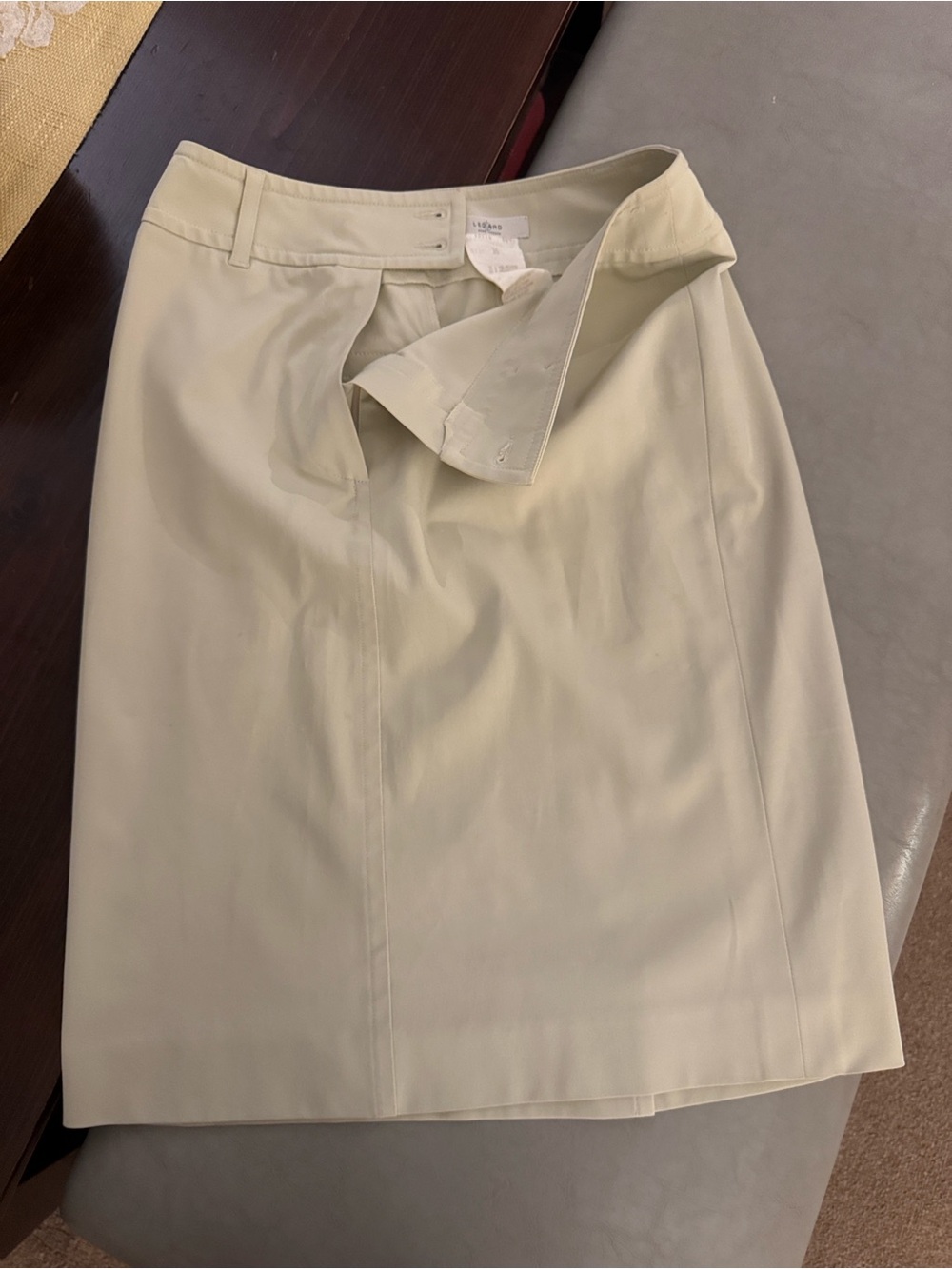 Rene Lezard Cream Pencil Skirt